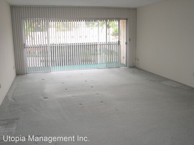 4900 Rosehedge Dr La Mesa, CA 91942 photo 2