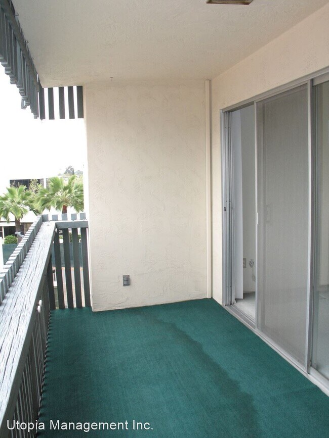 4900 Rosehedge Dr La Mesa, CA 91942 photo 4