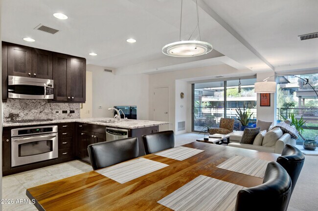 7127 E Rancho Vista Dr Scottsdale, AZ 85251 photo 5