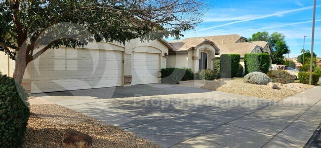 2380 S Granite St Gilbert, AZ 85295 photo 3