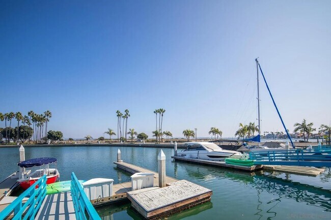 8 Antigua Ct Coronado, CA 92118 photo 5