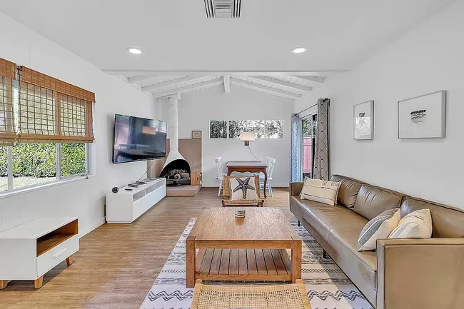 375 Dublin Dr Cardiff By The Sea, CA 92007 photo 4
