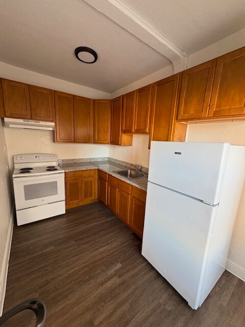 1900 26th Ave Oakland, CA 94601 photo 5