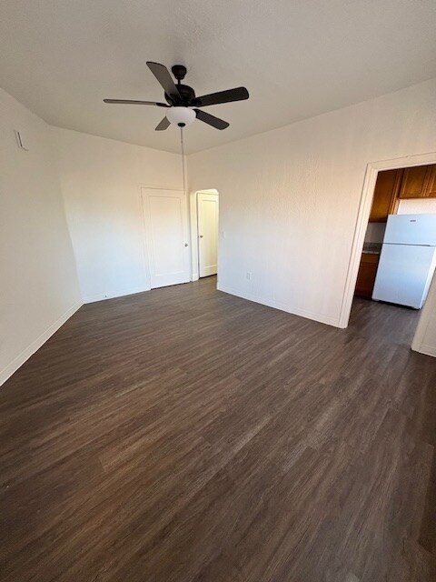 1900 26th Ave Oakland, CA 94601 photo 3
