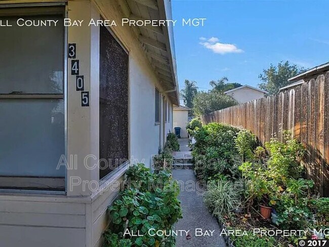 3405 Willow Pass Rd Bay Point, CA 94565 photo 3