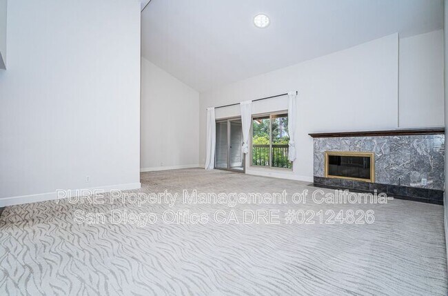 12017 Caminito Campana San Diego, CA 92128 photo 3