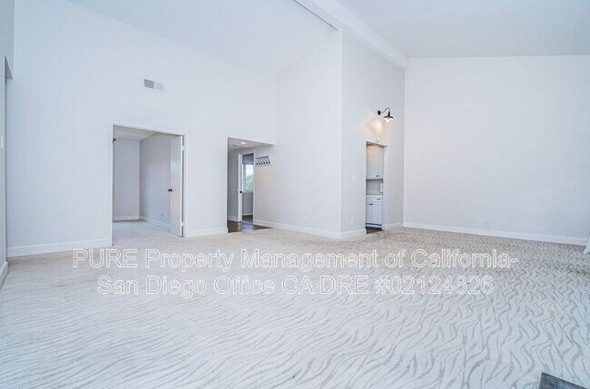 12017 Caminito Campana San Diego, CA 92128 photo 4