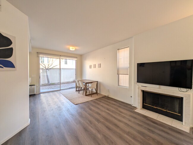 12732 Via Nieve San Diego, CA 92130 photo 2