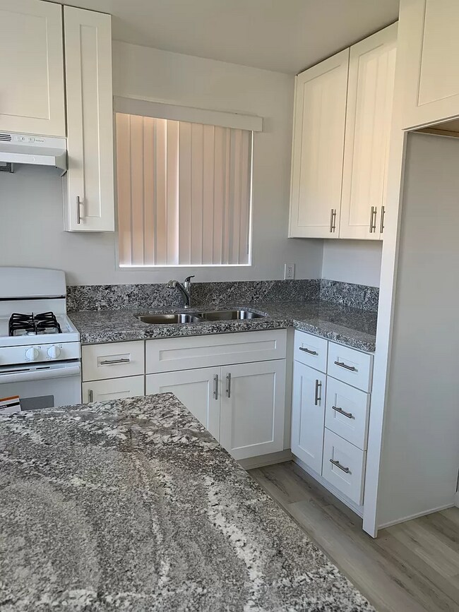 6565 Goodwin St San Diego, CA 92111