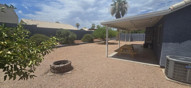 6253 E Presidio St Mesa, AZ 85215 photo 2