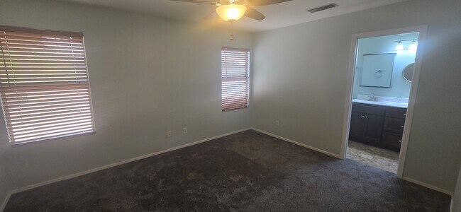 6253 E Presidio St Mesa, AZ 85215 photo 4