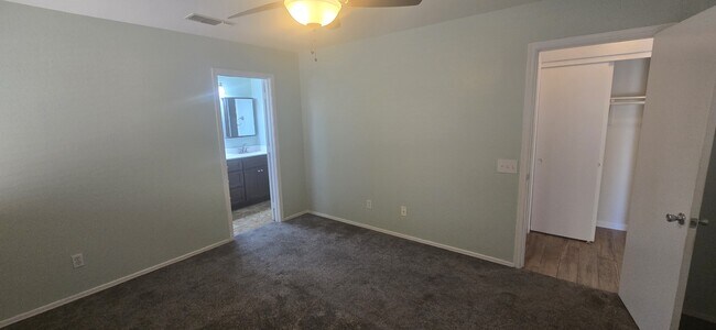 6253 E Presidio St Mesa, AZ 85215 photo 3