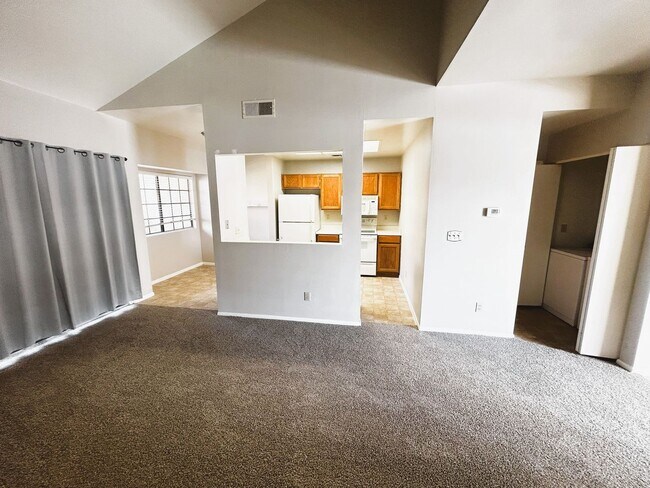 930 N Mesa Dr Mesa, AZ 85201 photo 5