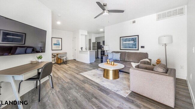 1001 E Playa Del Norte Dr Tempe, AZ 85288 photo 2