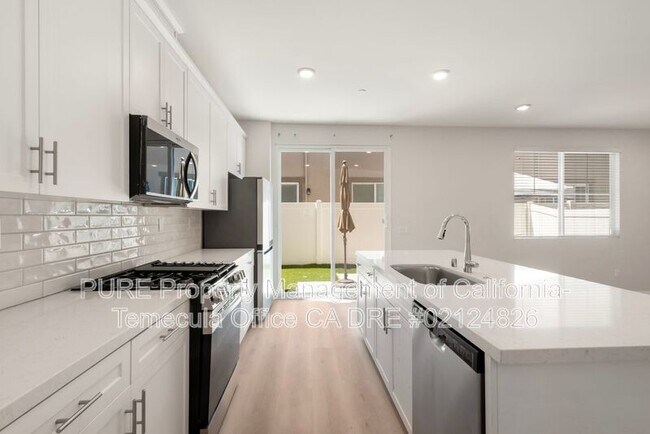 40702 Birchfield Dr Temecula, CA 92591 photo 5
