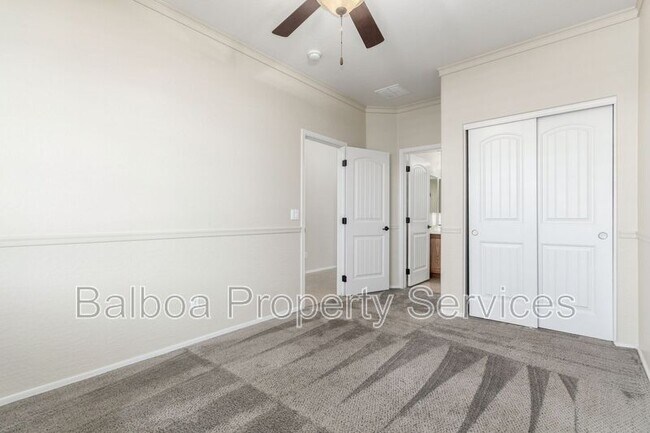 21534 E DOMINGO Road photo 4