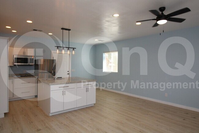 5257 E Diamond Ave Mesa, AZ 85206 photo 3