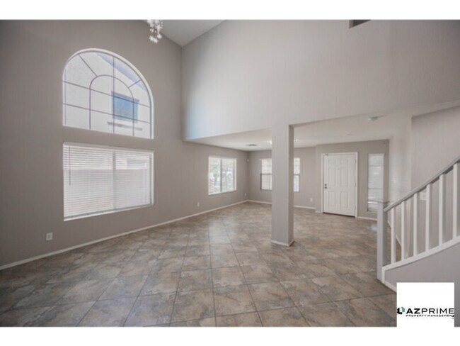 2913 W Fremont Rd. Phoenix, AZ 85041 photo 4