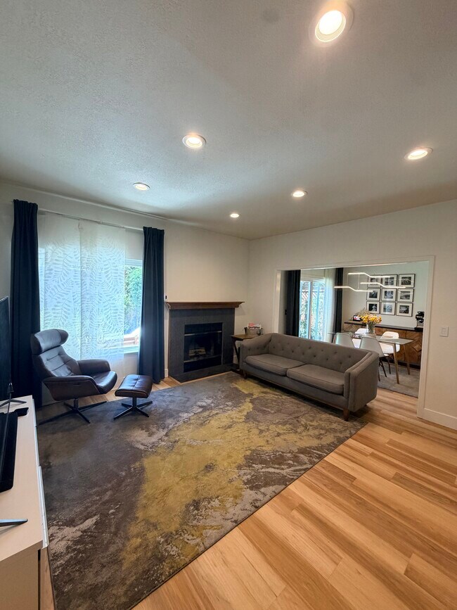4135 Stanley Blvd Pleasanton, CA 94566 photo 3