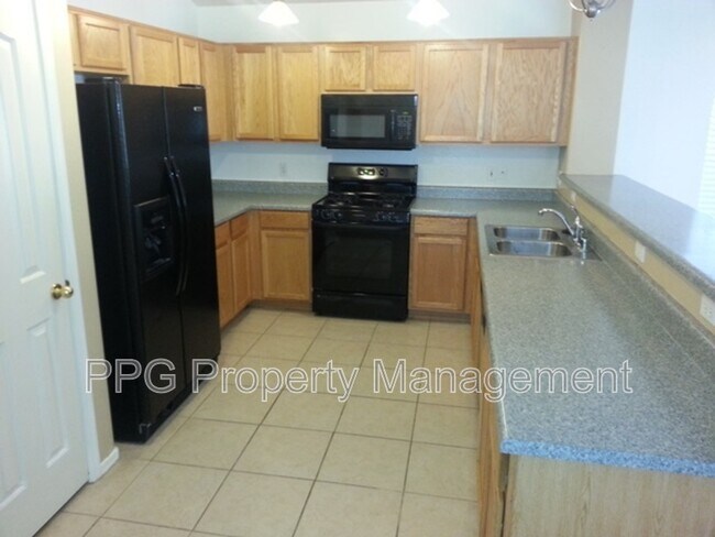 13026 W Columbine Dr El Mirage, AZ 85335 photo 5