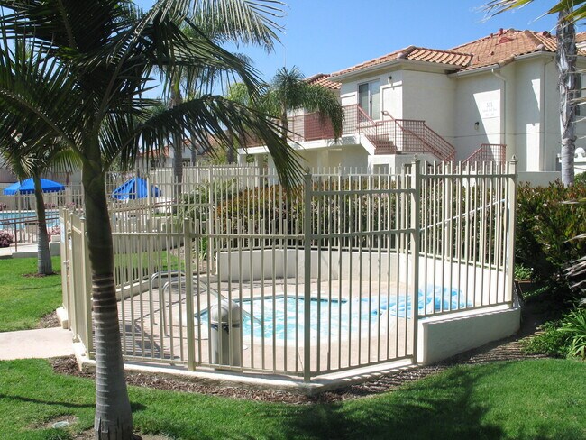445 Ribbon Beach Way Oceanside, CA 92058 photo 5