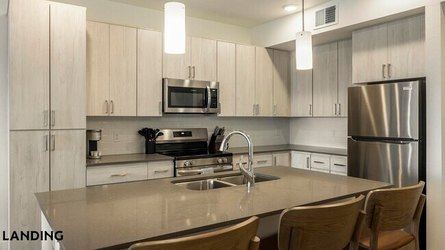 1760 S Crismon Rd Mesa, AZ 85209 photo 2