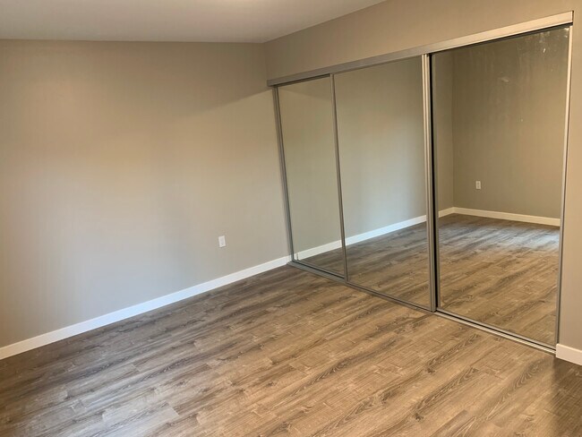 Grove Top Apartments photo 4