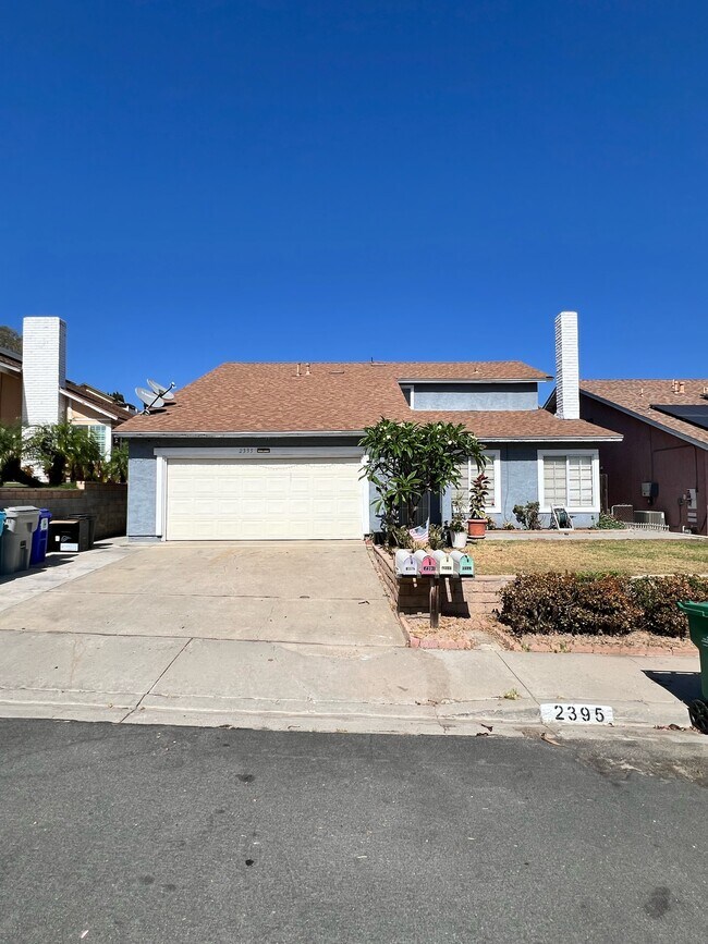 2395 Spring Oak Way photo 2