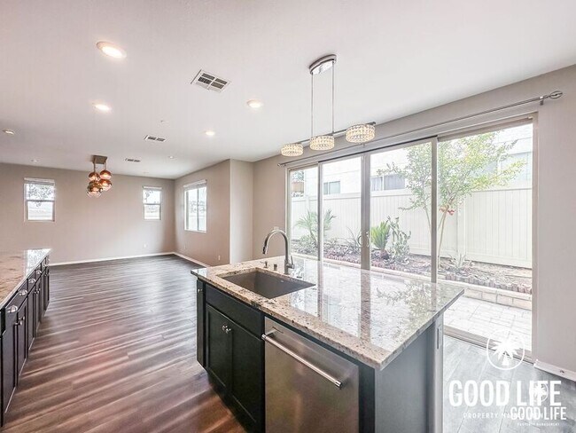 4879 Ballast Ln San Diego, CA 92154 photo 4