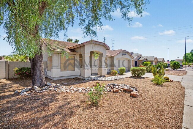 2033 E Willow Wick Rd Gilbert, AZ 85296 photo 5