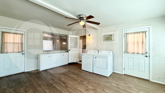 10807 W Oakmont Dr Sun City, AZ 85351 photo 5