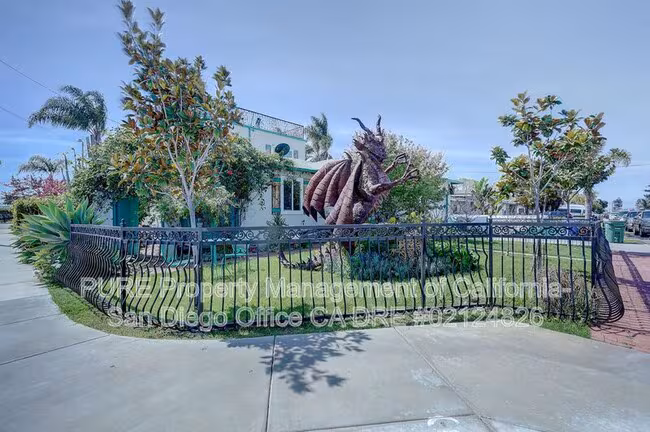 411 Citrus Ave Imperial Beach, CA 91932 photo 2