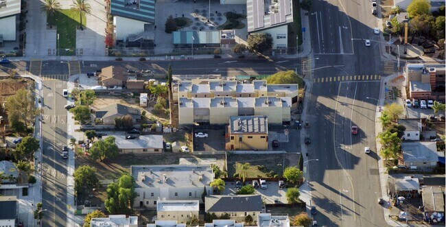 4965 Imperial Ave San Diego, CA 92113 photo 4