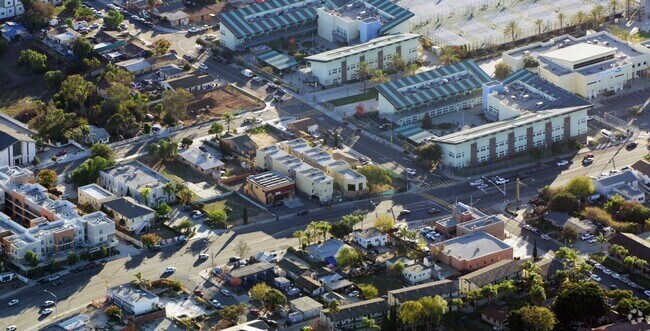 4965 Imperial Ave San Diego, CA 92113 photo 5
