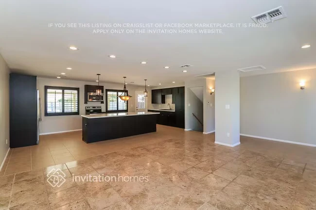 213 E Carson Cir Tempe, AZ 85282 photo 3