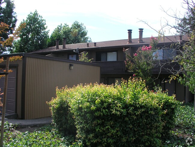 Four Plex photo 2