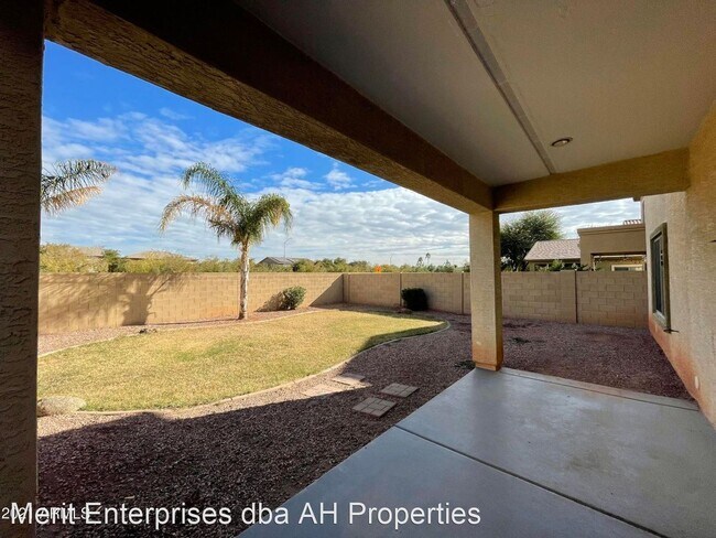 16579 N 175th Dr Surprise, AZ 85388 photo 5