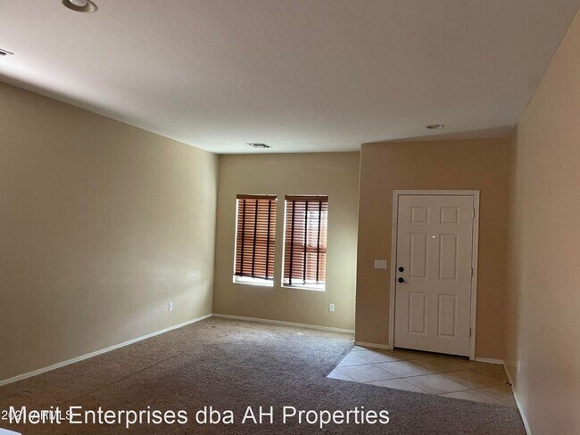 16579 N 175th Dr Surprise, AZ 85388 photo 3