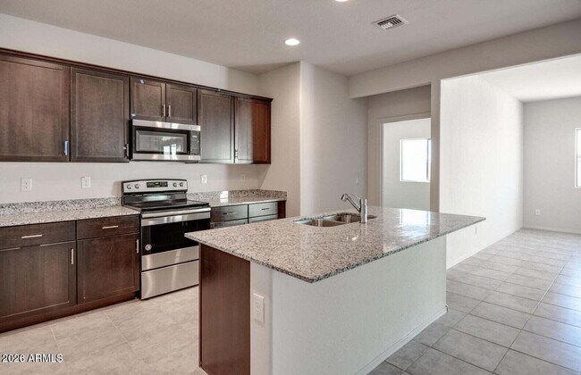 18091 N Presley Ln Maricopa, AZ 85138 photo 4
