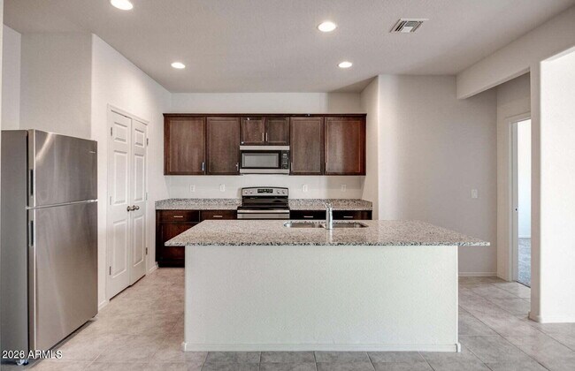 18091 N Presley Ln Maricopa, AZ 85138 photo 5