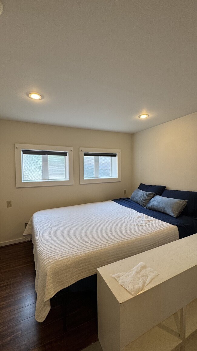 1310 Milvia St Berkeley, CA 94709 photo 3