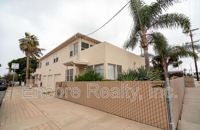 2168 Bacon St San Diego, CA 92107 photo 2