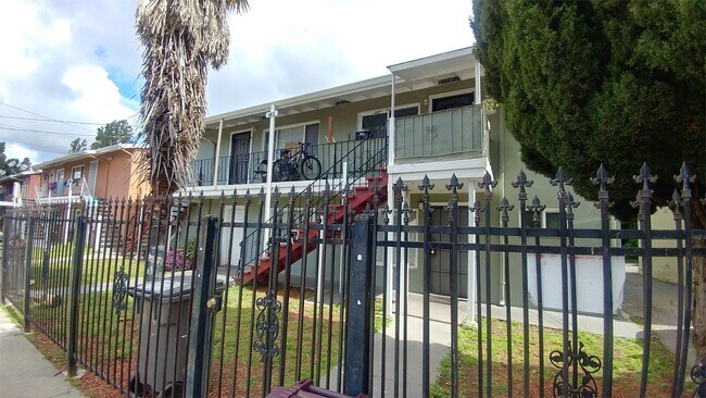 145 Catron Dr unit C