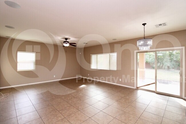 1441 W Crape Rd San Tan Valley, AZ 85140 photo 5
