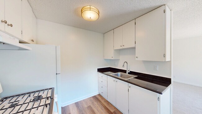 998 Ignacio Blvd Novato, CA 94949 photo 3