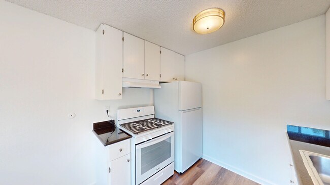 998 Ignacio Blvd Novato, CA 94949 photo 2