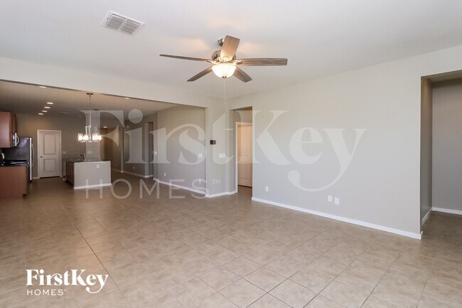 4052 S 101st Ln photo 5