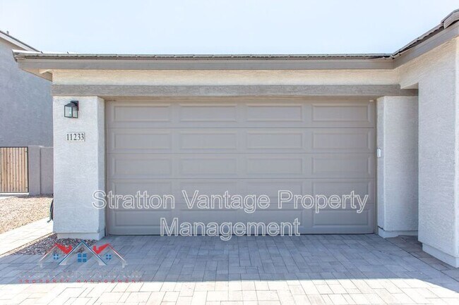 11233 E Upton Ave Mesa, AZ 85212 photo 4