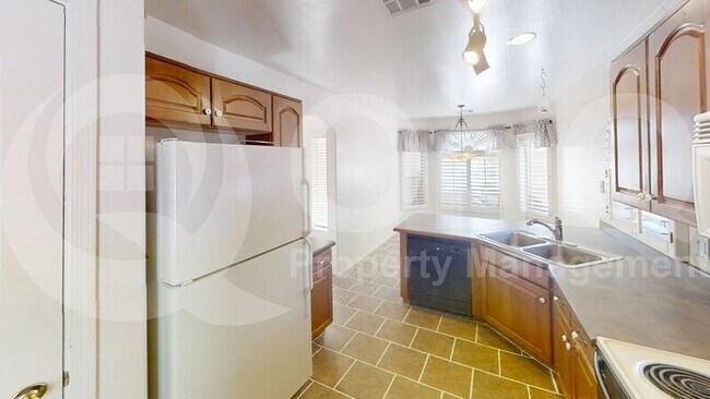 23156 W Arrow Dr Buckeye, AZ 85326 photo 3