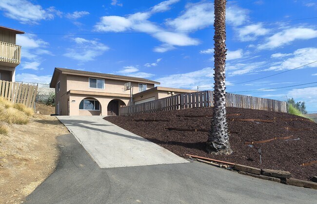 8728 Harness St Spring Valley, CA 91977